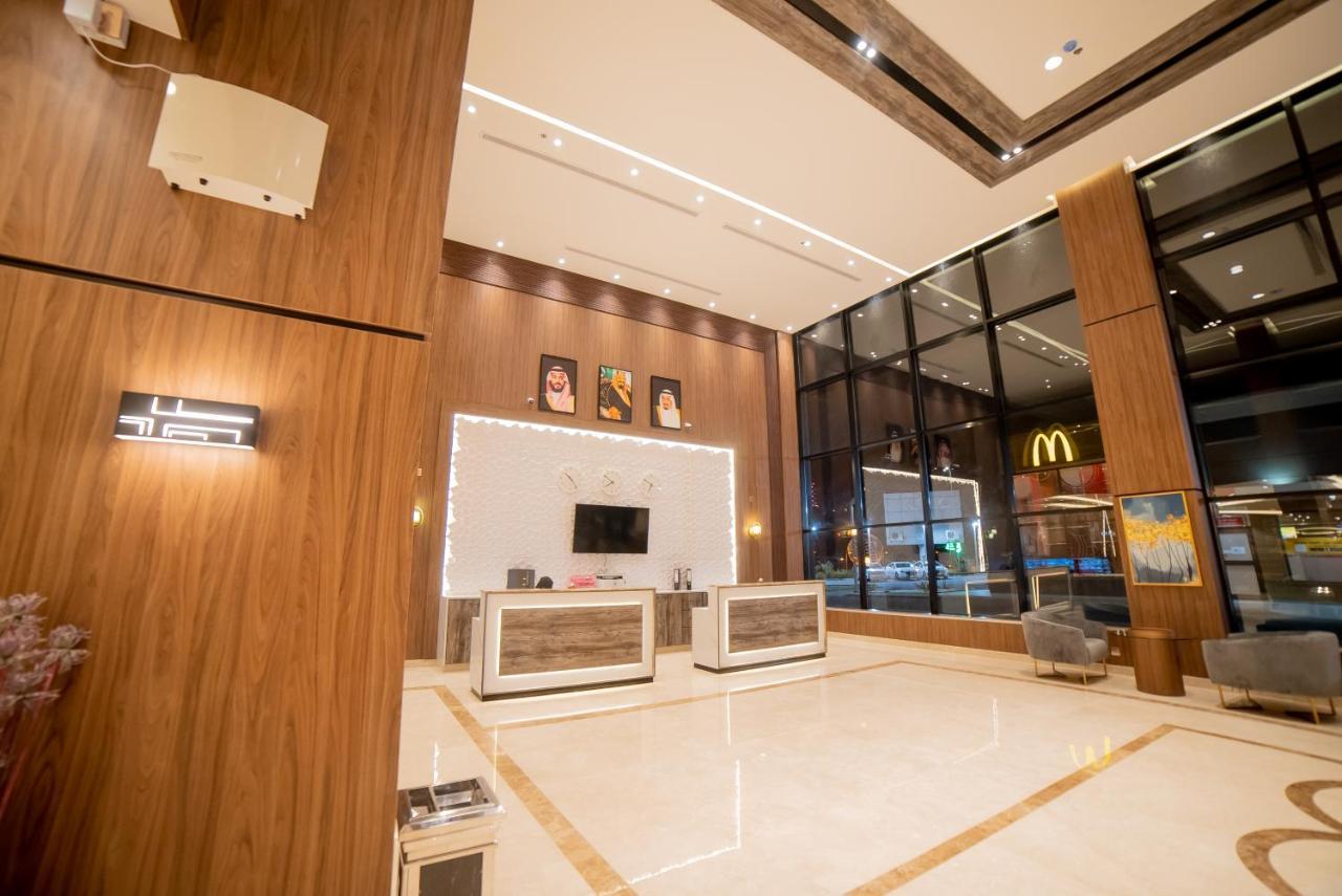 Diyar Home Hotel Baljurashi Esterno foto